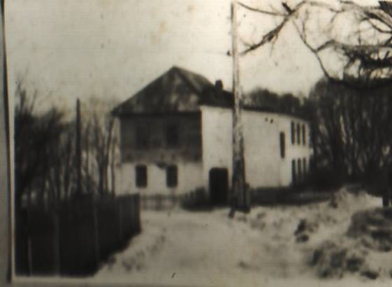 Фотография школы.